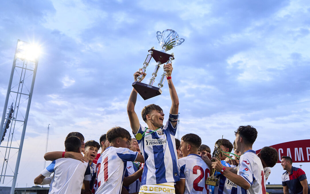 Top 4 torneos de fútbol en España 2026