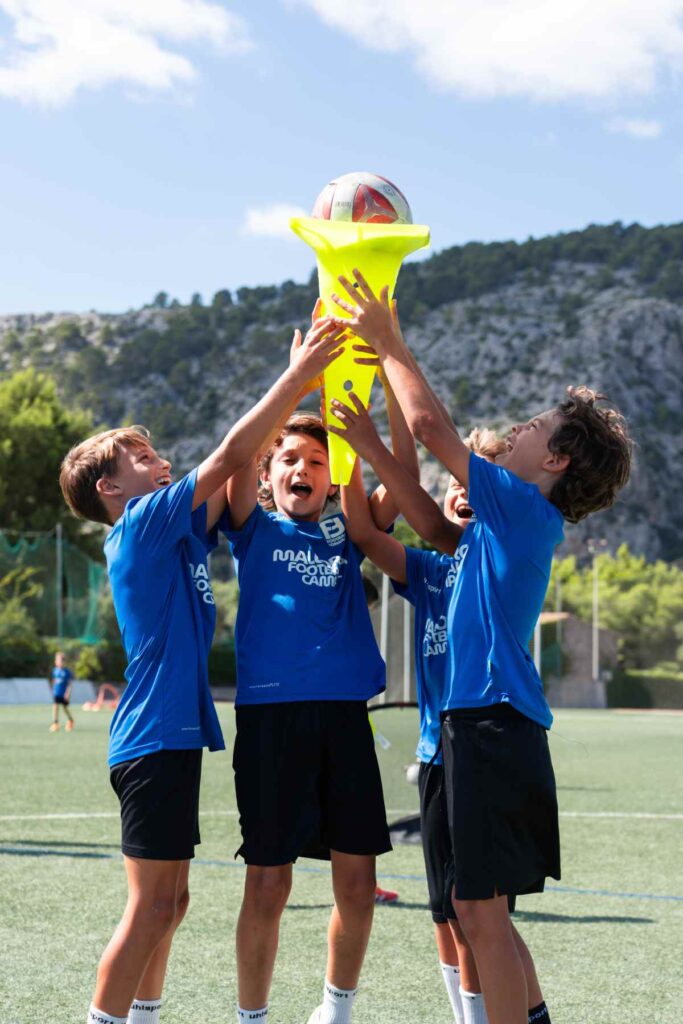 Campus de fútbol en Mallorca 2026